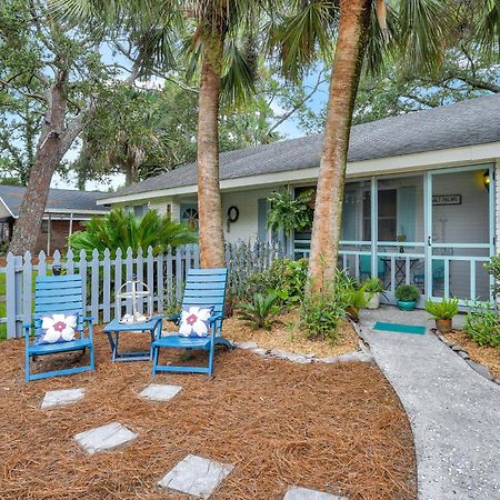 Salt Palms Cottage Тайби Айлънд Екстериор снимка